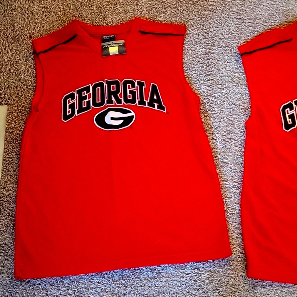UGA Red sleeveless shirt, Pro Edge, Large and XXL available